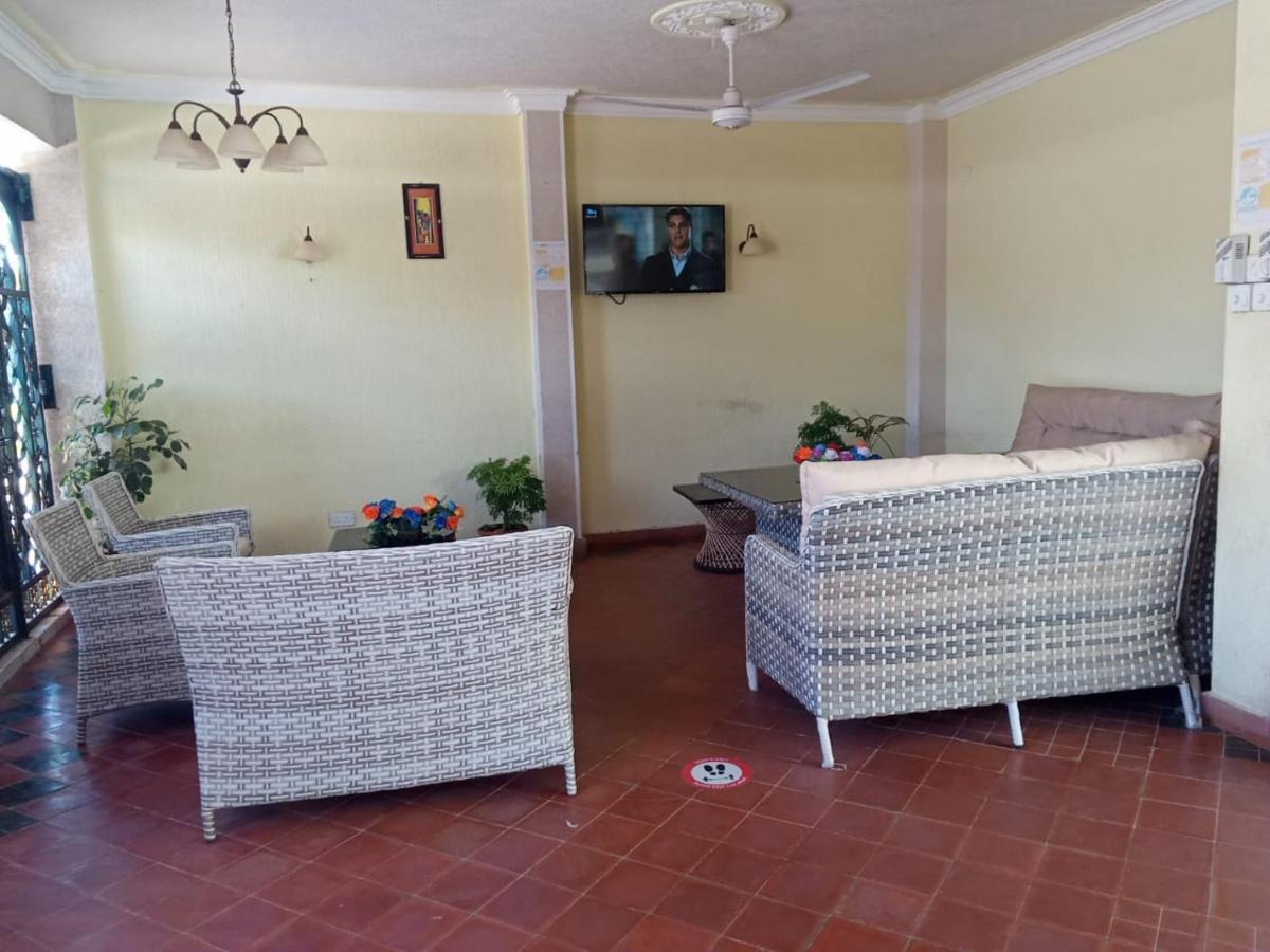 Prime Comfort Hotels & Apartments Mtwapa Buitenkant foto