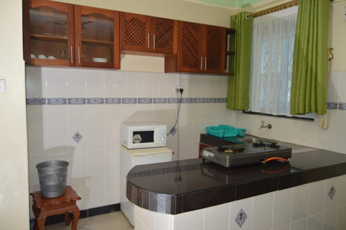 Prime Comfort Hotels & Apartments Mtwapa Buitenkant foto