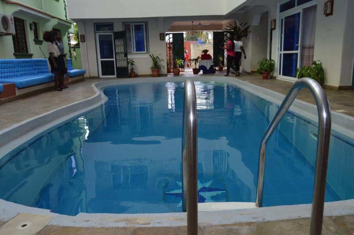 Prime Comfort Hotels & Apartments Mtwapa Buitenkant foto