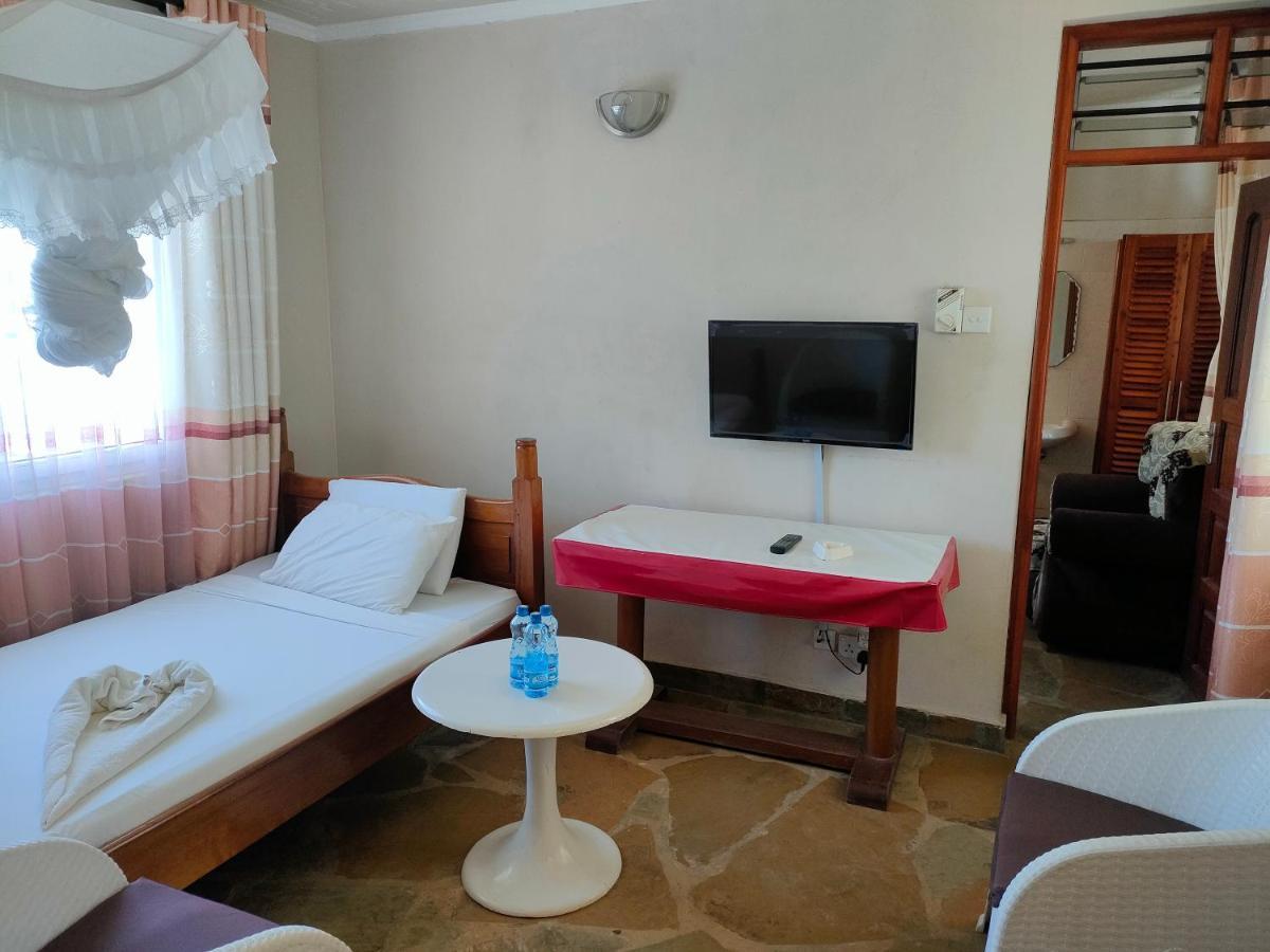 Prime Comfort Hotels & Apartments Mtwapa Buitenkant foto